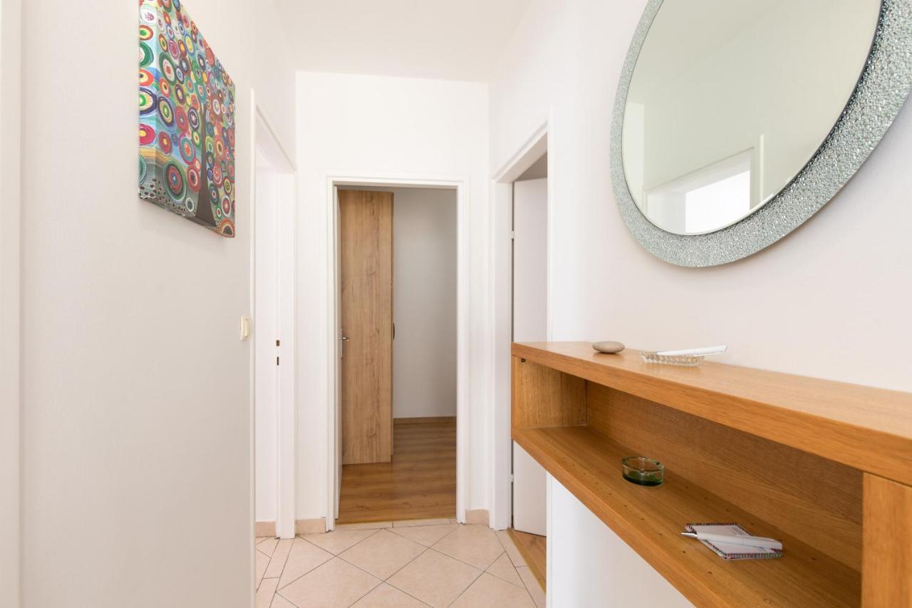 Apartment Julijana Krk Town Exterior photo